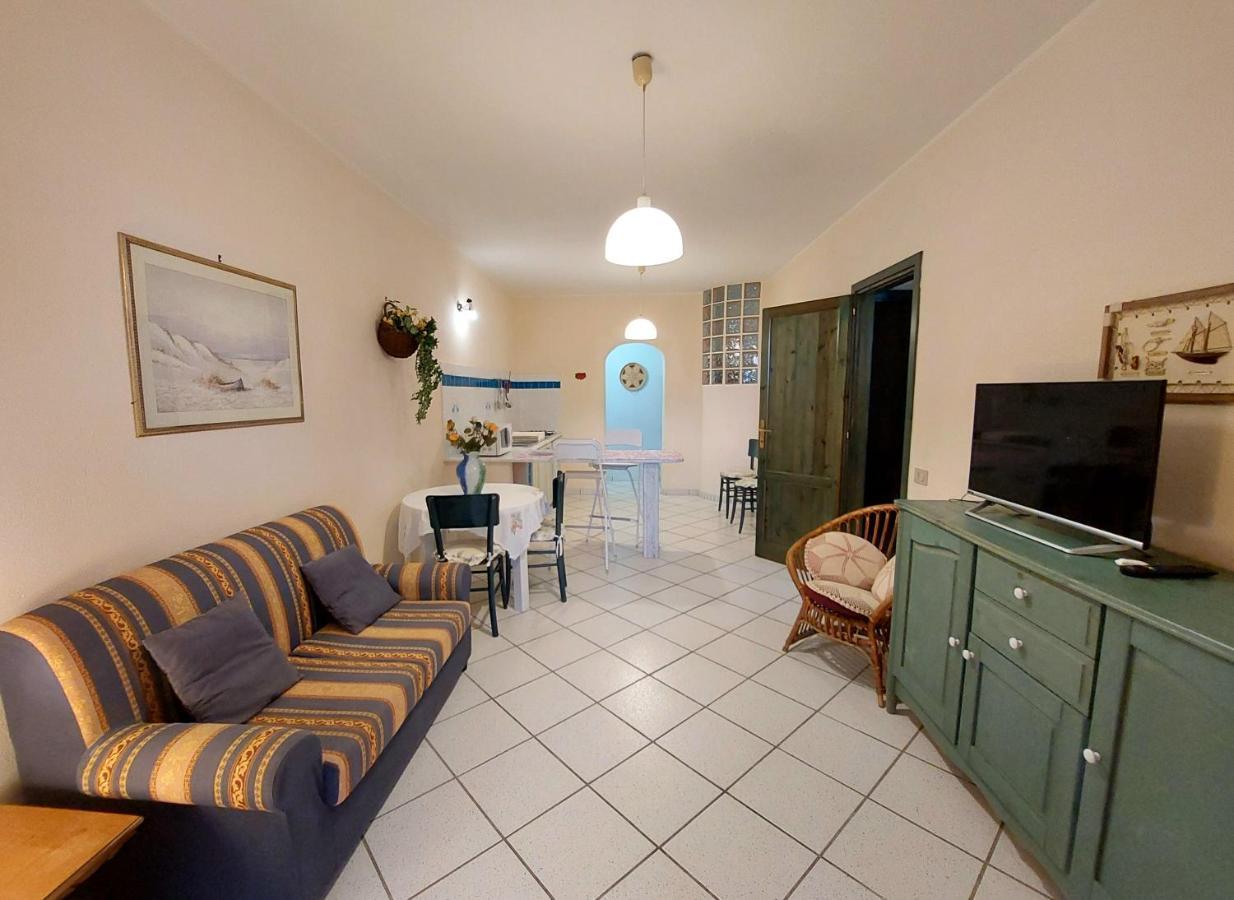 Appartamento La Casa Di Annita Tanaunella Esterno foto
