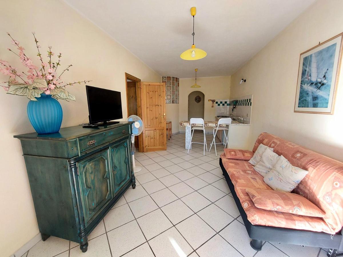 Appartamento La Casa Di Annita Tanaunella Esterno foto
